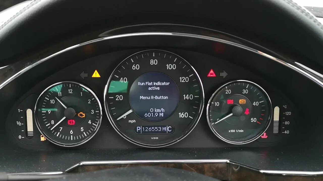 Мерседес SL 230 Ran Flat indicator. Check Tyres Мерседес w204. Индикаторы Мерседес. Мерседес Бенц индикатор !. Flat indicator