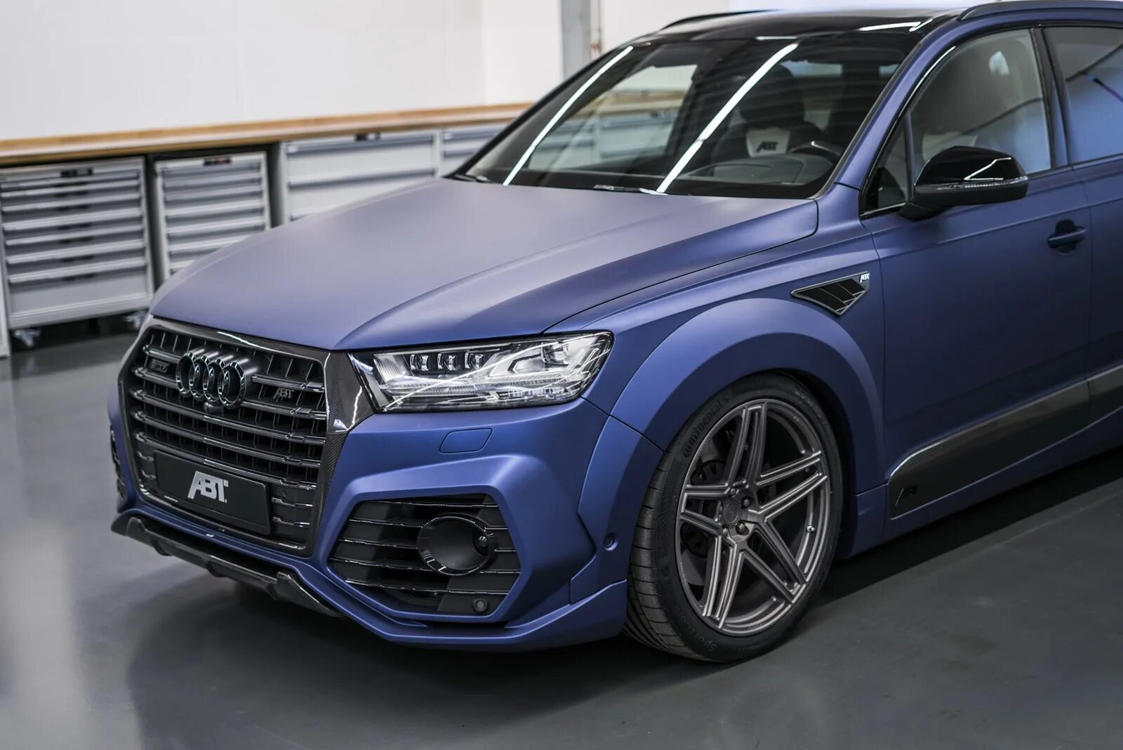 Q7 abt. Sq7 abt. audi q7 abt. audi q7 abt edition 2025. audi q7 2025.