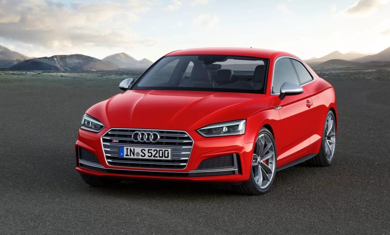 Как определить ауди. Audi a5 2017. audi a5 coupe 2017. audi a5 купе 2016. ауди s5 новая.