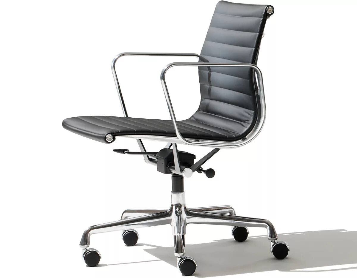 Новые офисные кресла. Herman Miller кресло. Херман Миллер кресло Эймс. Кресло офисное Polycom 2200-61923-001, Herman Miller Eames Executive. Кресло Aluminium Group.