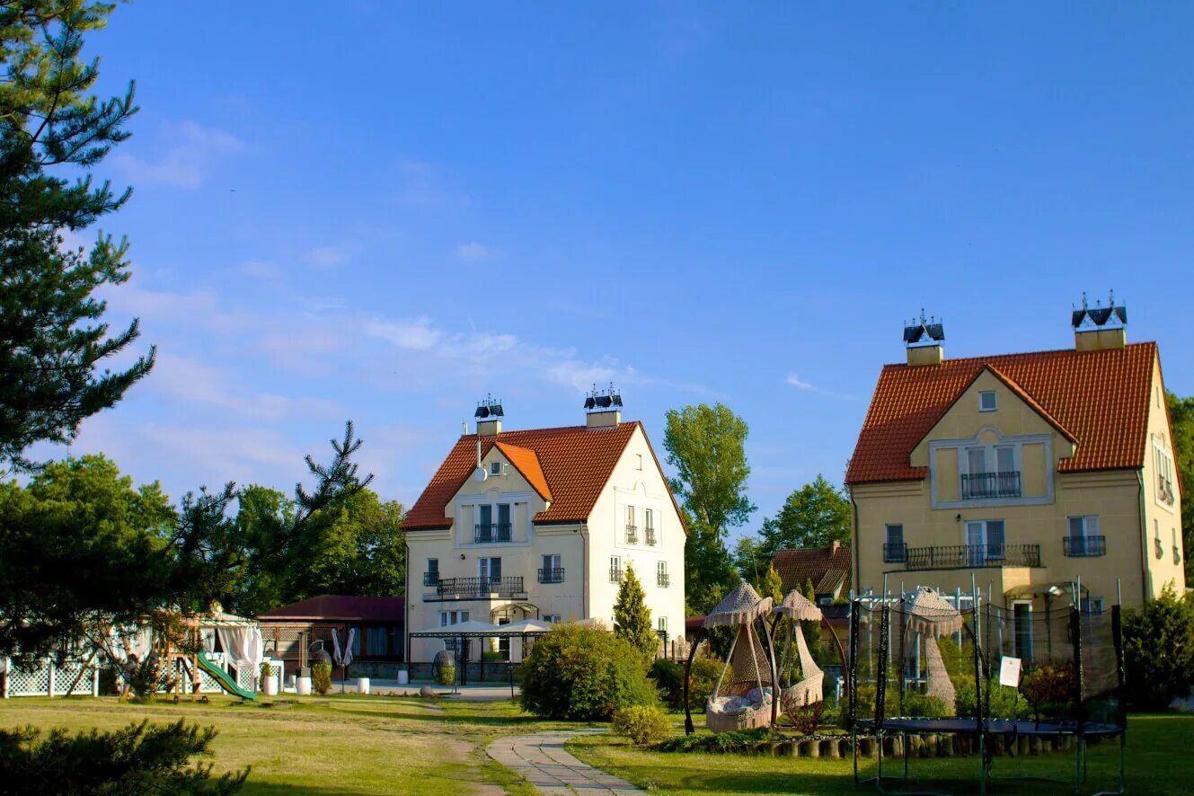 Куршская коса альтермо. Отель рыбачий куршская коса. Отель альтримо куршская коса. , 11, посёлок рыбачий. Отель рыбачий куршская коса.