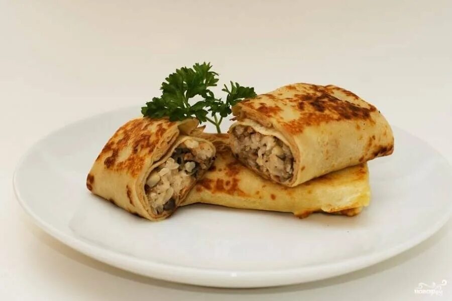 Блины с мясом и грибами. Блины с грибами. блины фаршированные грибами. блины с курицей и грибами. блины с грибами и сыром.