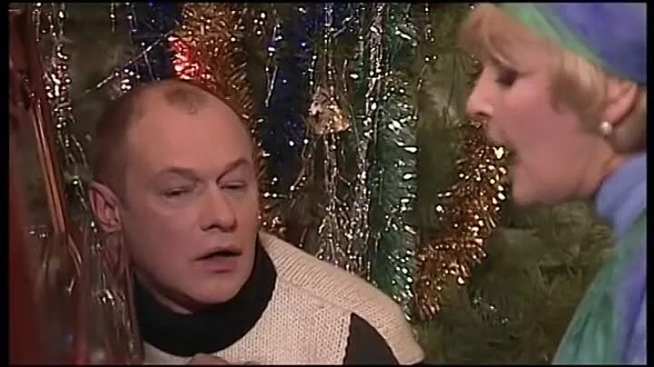 В 2 км от нового года фильм. Песня в двух километрах от нового. Песня в двух километрах от нового. 2004 сериал. Два километра до нового года.