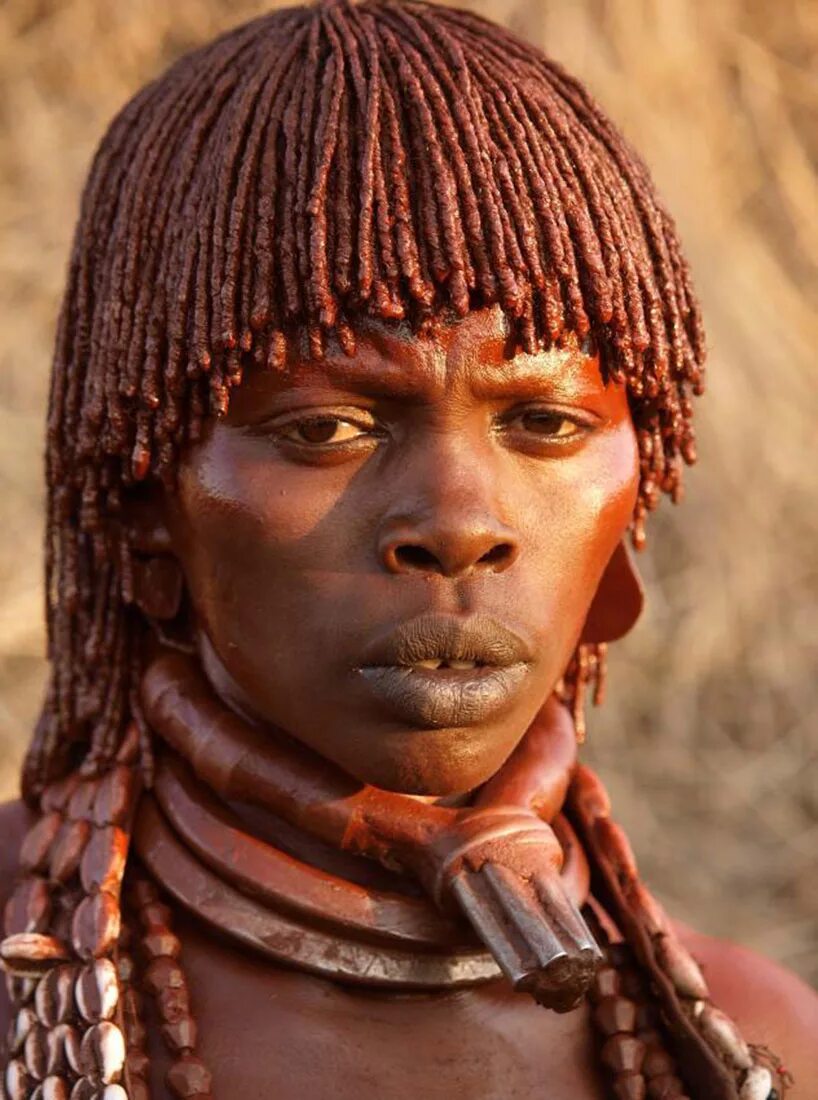 Негроиды. Африканцы негроидная раса. Негроилнаяраса Африки. Негроидная раса племена. Эфиопы племя в Африке.