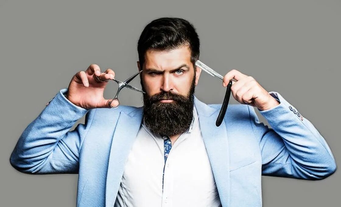 Человек ножницы. Мужчина с секатором. Мужчина с ножницами. Бритва для парикмахеров. Парикмахер мужчина.