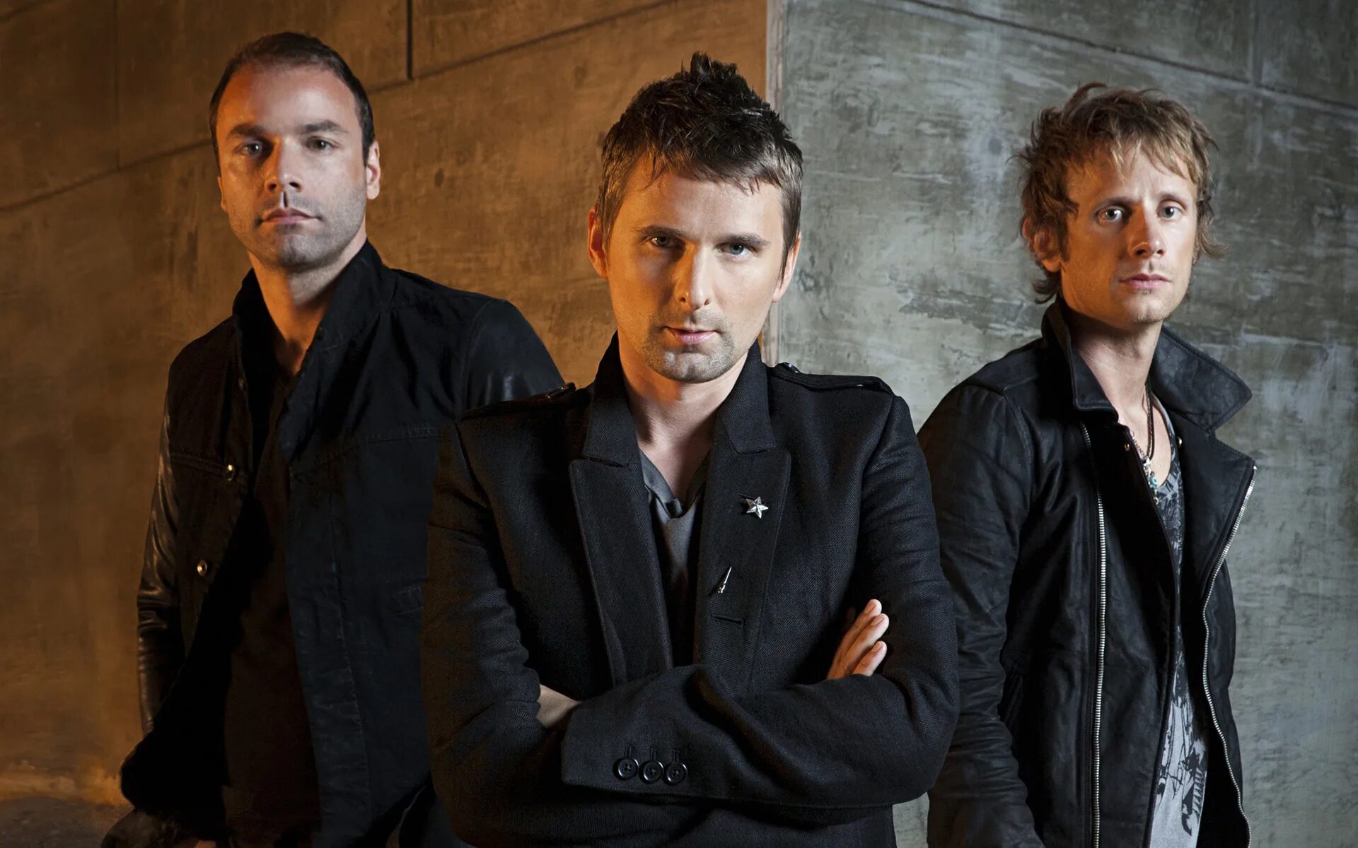 Ютуб музыка группа. Группа muse. мьюз группа 2025. muse британская рок-группа. группа muse 2025.