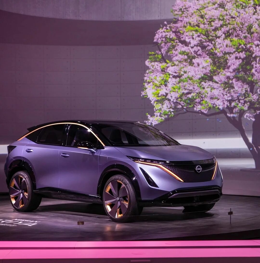 Автосалон овод 26 км мкад ниссан. Ниссан овод на каширке. Nissan aria 2021. Nissan электромобиль ariya. Квазар nissan.
