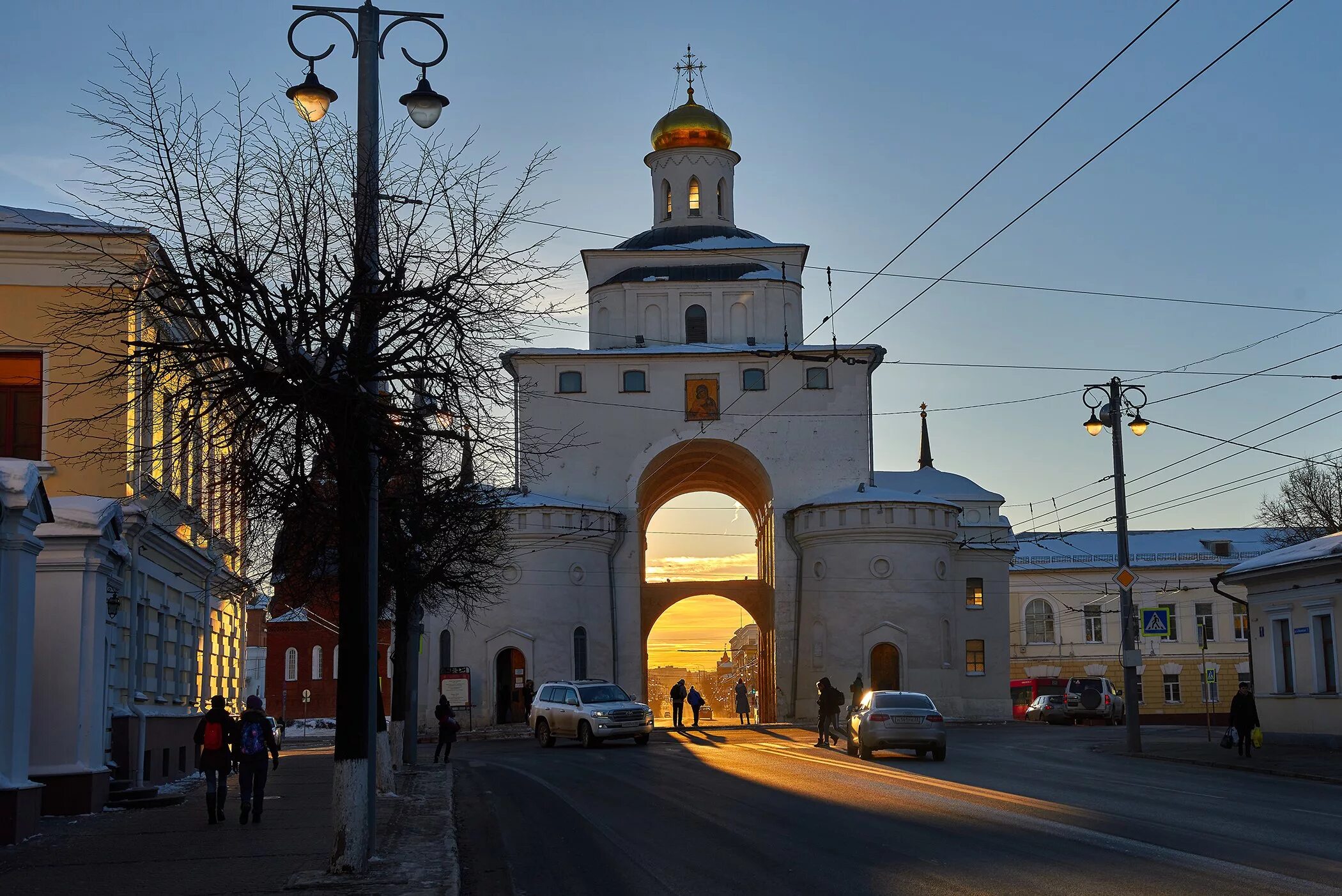 Золотые ворота в каком городе россии. Золотые ворота во Владимире. Золотые врата во Владимире. Золотые ворота во Владимире 1158-1164.