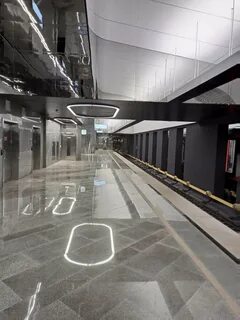 Кленовый бульвар станция метро