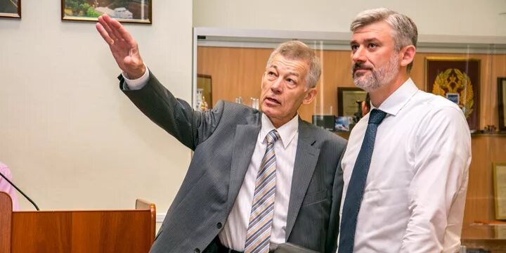 Рут миит директор. Рут миит директор