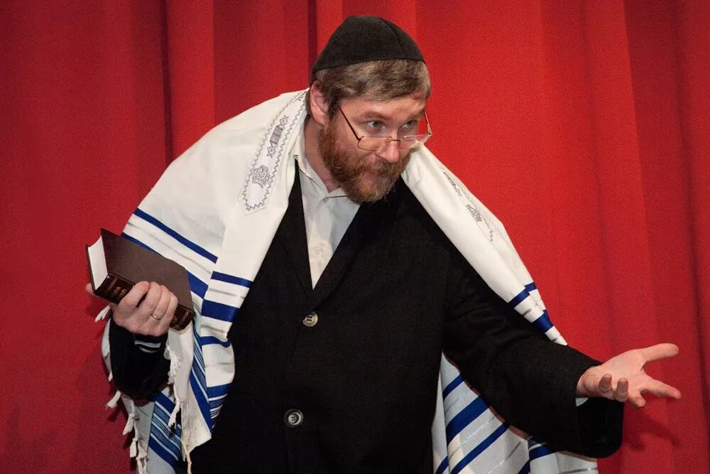 киров, директор 57 школы. директор 57 школы. вахнеева анна 57 школа. мирясов алексей викторович. гордин рафаил калманович 57 школа.