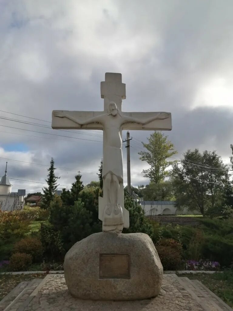 автопробег в волгограде. каток южный полюс волгоград. завтра в волгограде. автопробег в поддержку российской армии. поклонный крест в годеново.