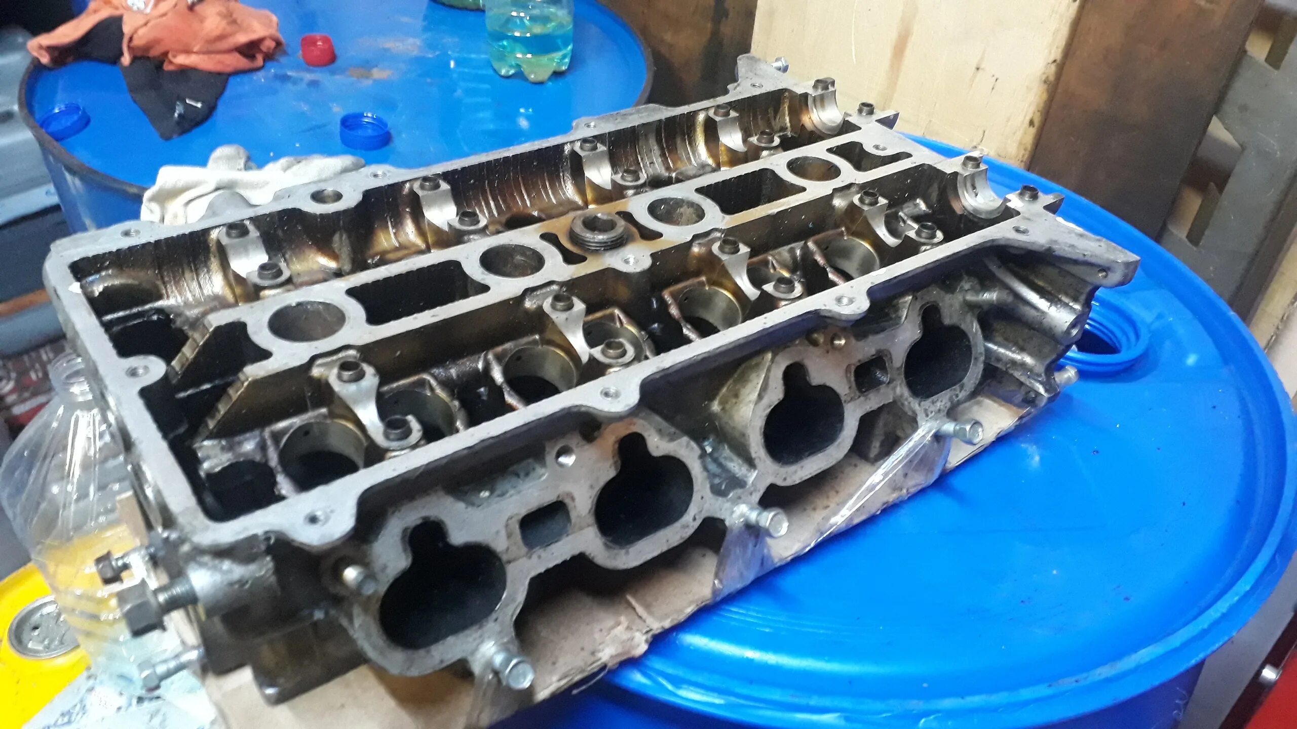 2. Мазда 6 клапан впускного коллектора. 5 литра распредвалы. 2. Case 155 puma фс 19.