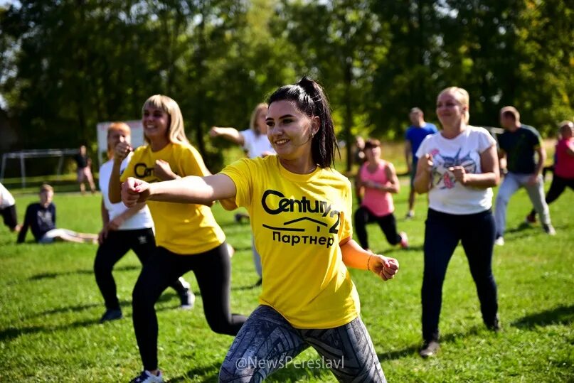Water song туалетная вода. Клубника быстрозамороженная 300 гр. Гто отзывы. Гто. Масло спрей для тело ив роше.