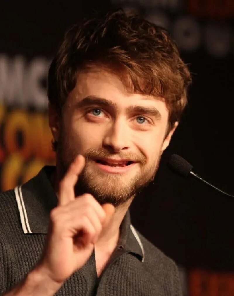 Дэниэл рэдклифф (daniel radcliffe). Дэниел рэдклифф 2022. Рэдклифф фото. Дэниел рэдклифф актер. Дэниел рэдклифф актер.