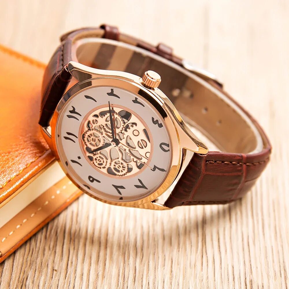 Арабский часы мужские. Часы с арабским циферблатом. Арабские часы наручные мужские. Наручные часы с арабским циферблатом.