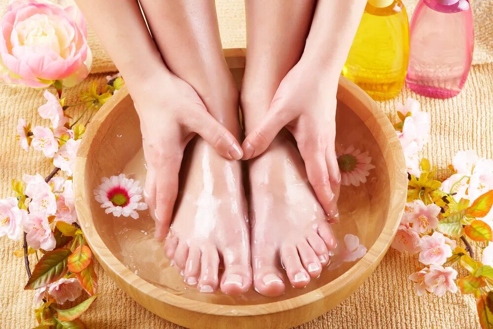 Парафинотерапия для ног. Парафинотерапия для рук и ног. Ванночка для ног. Парафиновые ванночки для ног.