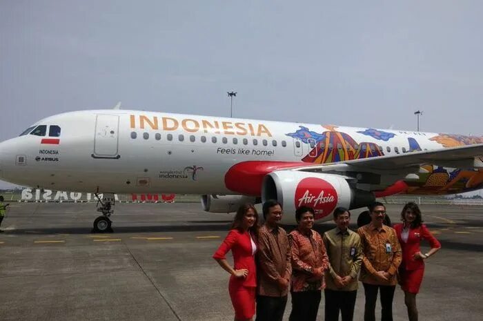 Regional asia bocil. Индонезия АИР Азия. Indonesia AIRASIA X. Кто она как Salma Индонезия АИР.