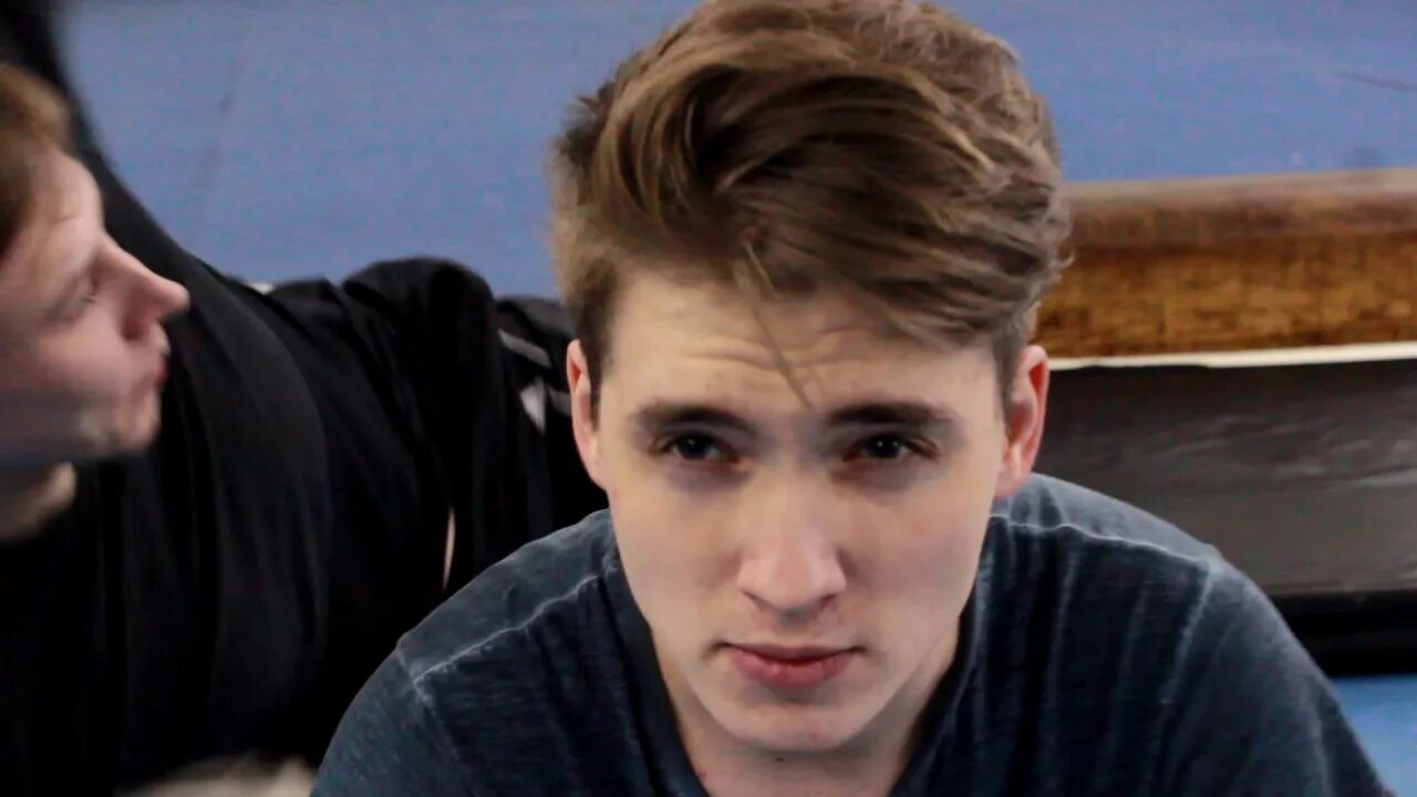 макс ващенко 2022. лера сестра макса ващенко 2022. юрец макс ващенко. макс ващенко причёска. макс ващенко фотограф.