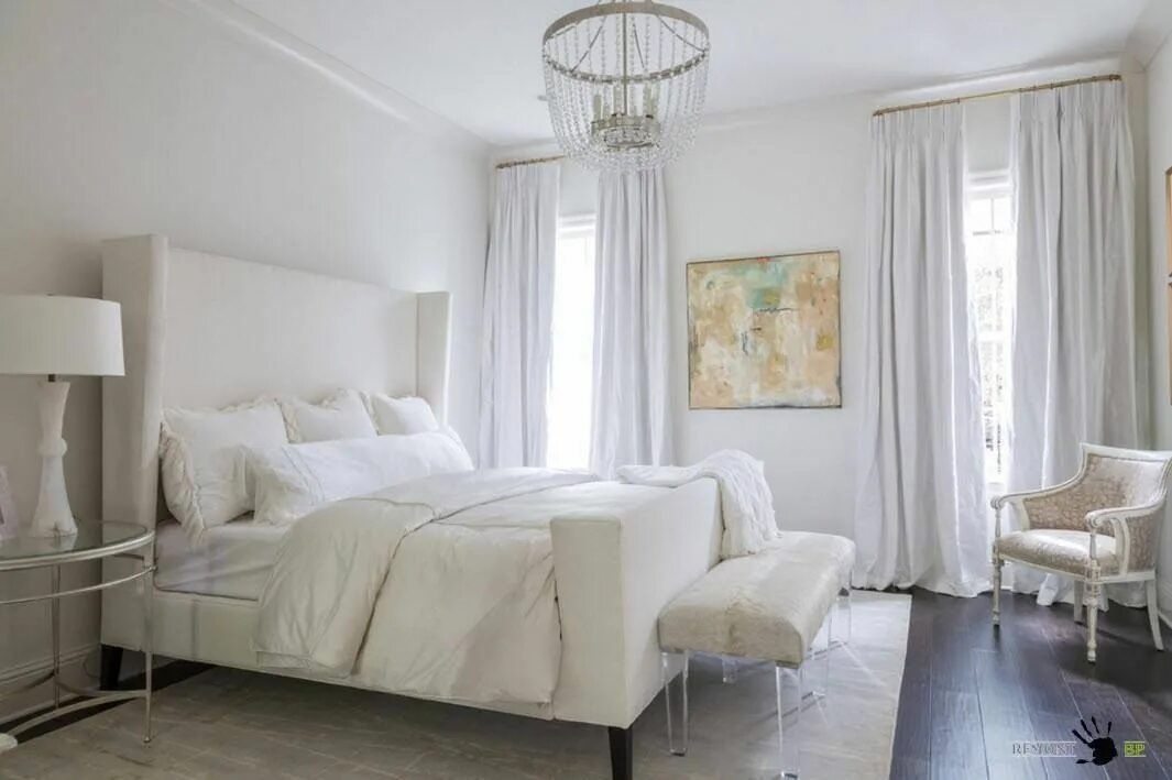 Какие шторы подойдут к белому интерьеру Choose block out curtains and enjoy an extra level of light control if you have