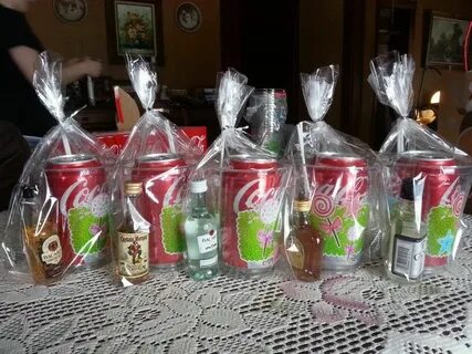 Прикольный подарок коллеге на новый