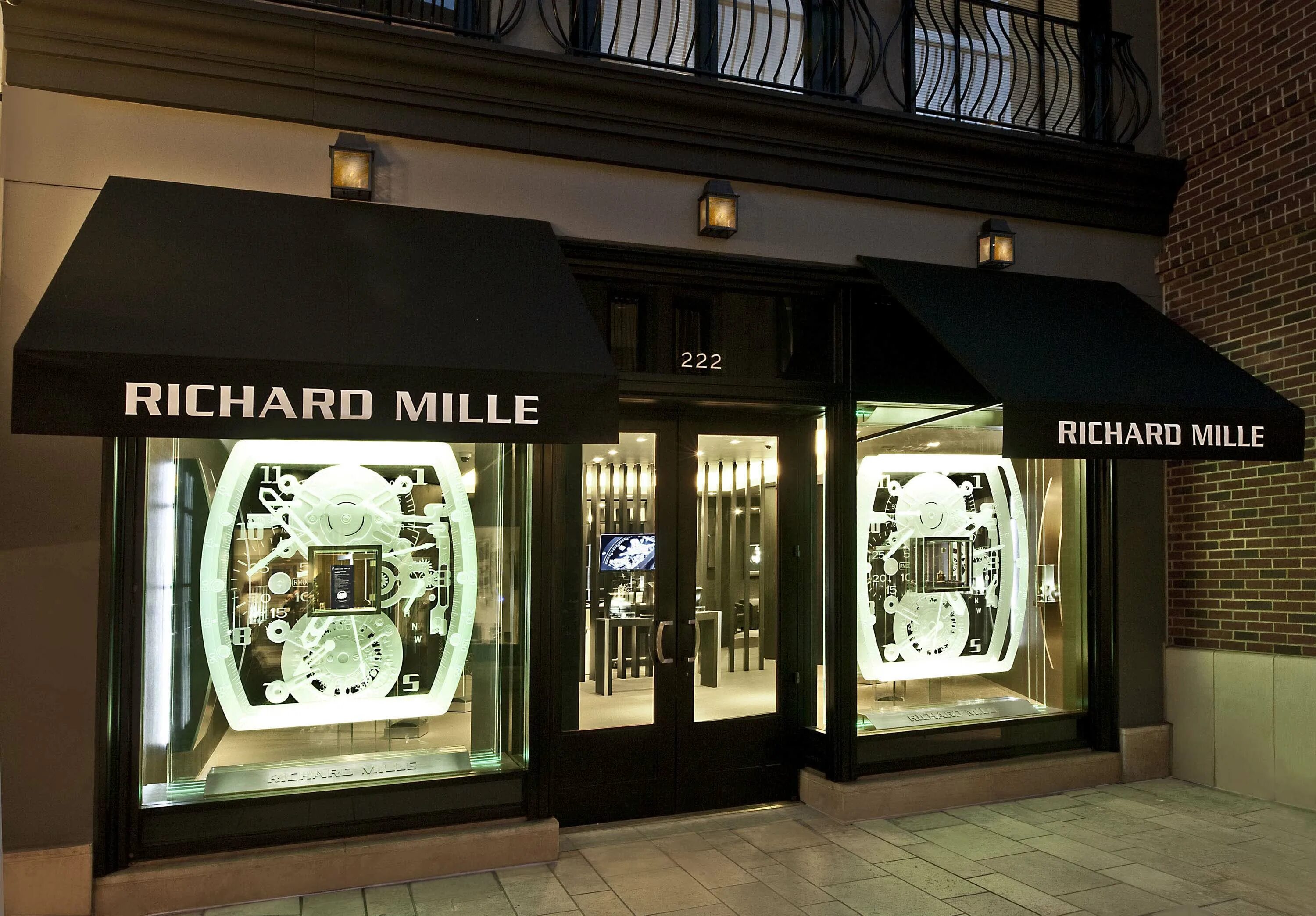 Бутик Richard Mille. Ричард Милле бутик Москва. Richard Mille бутик в Москве. Richard Mille витрины