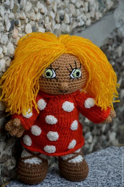 Домовой крючком. Домовой крючком. Домовенок кузя амигуруми. Вязаные игрушки домовёнок. Вязаный домовой.