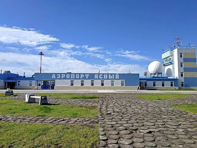 Итуруп остров аэропорт. Аэропорт ясный. Аэропорт ясный. Итуруп завод ясный. Аэропорт ясный итуруп.