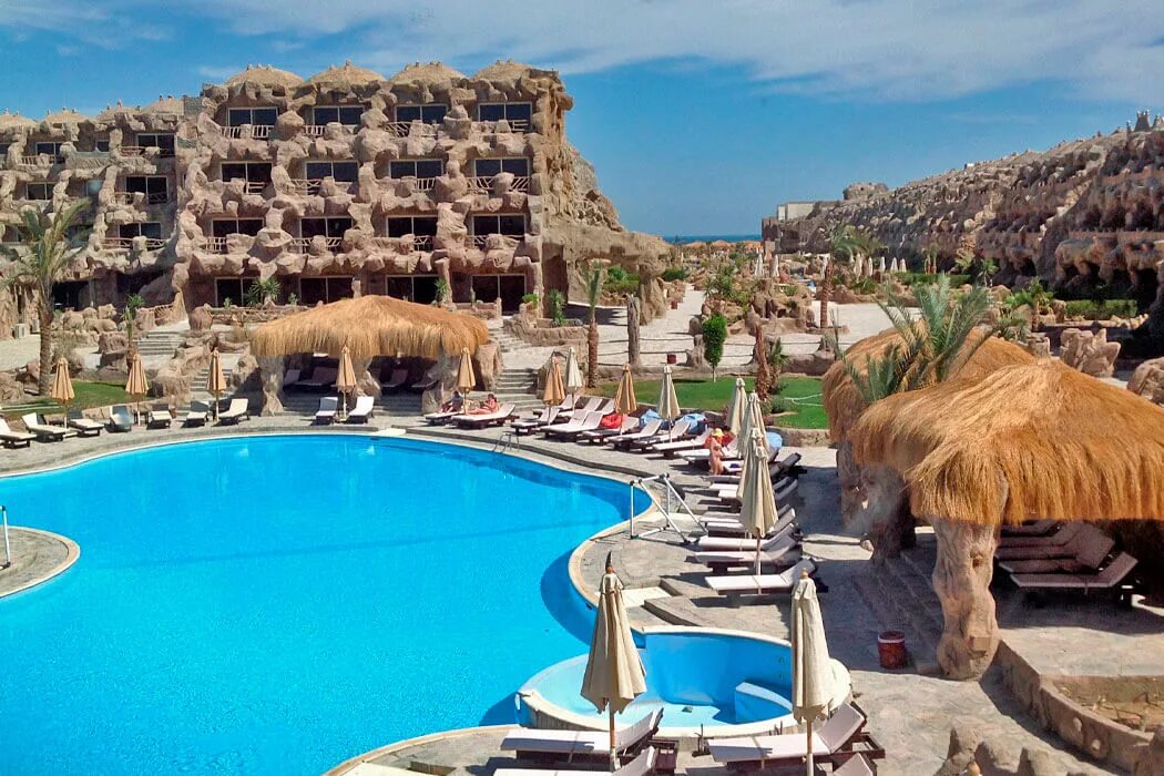 Caves resort hurghada. Отель cave египет. Отель в хургаде caves beach resort. Caves resort hurghada. Отель cave египет.