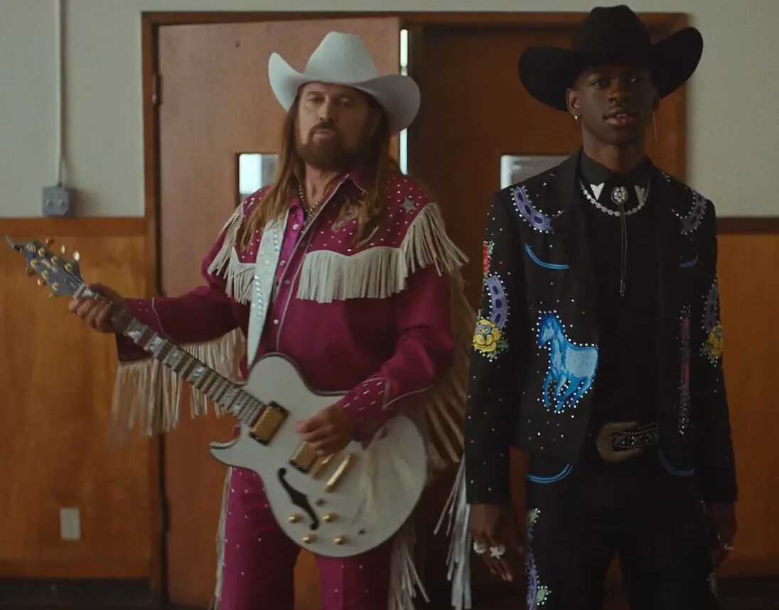 Billy cyrus old town. Billy ray Cyrus old Town Road. Lil nas x old Town Road. Ковбой Lil nas.