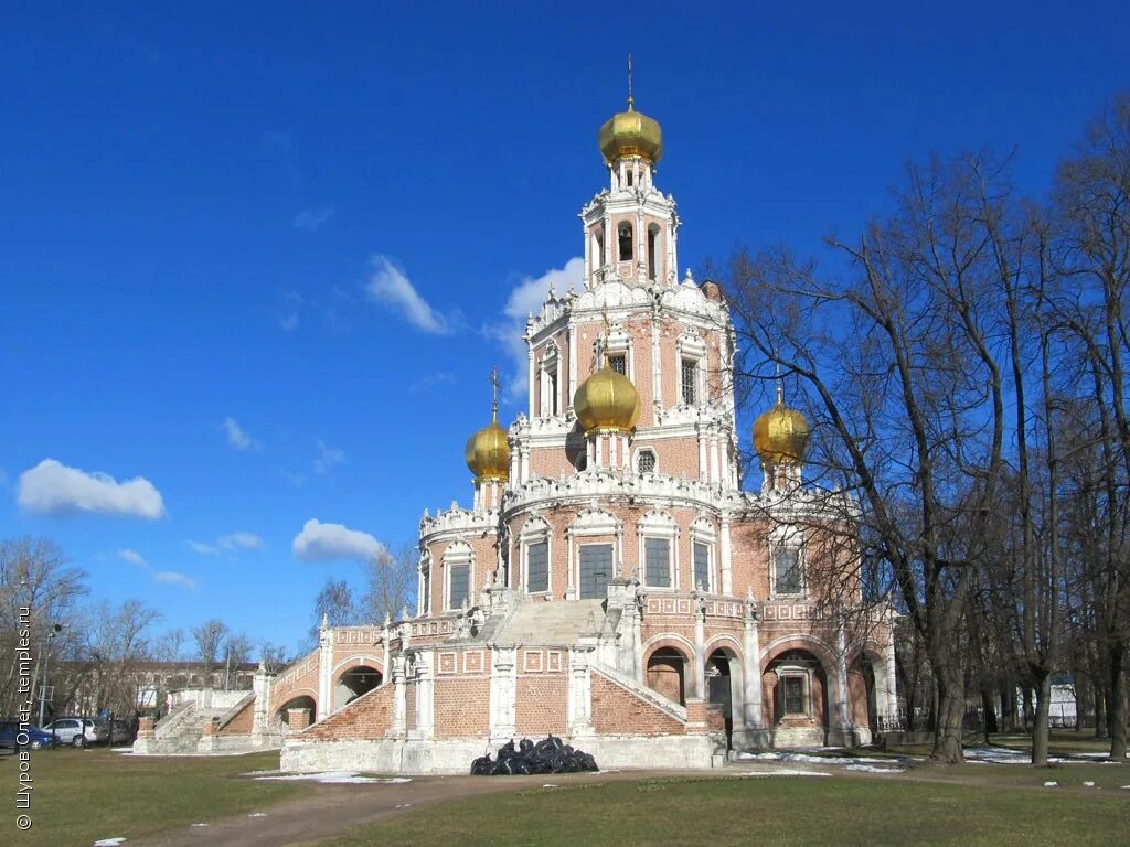 Церковь богородицы в филях. Церковь Покрова в Филях. Храм Покрова в Филях Архитектор. Церковь Покрова в Филях (1690–1694).. Церковь Покрова Пресвятой Богородицы в Филях, Москва.