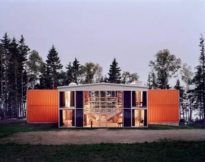 Container building
