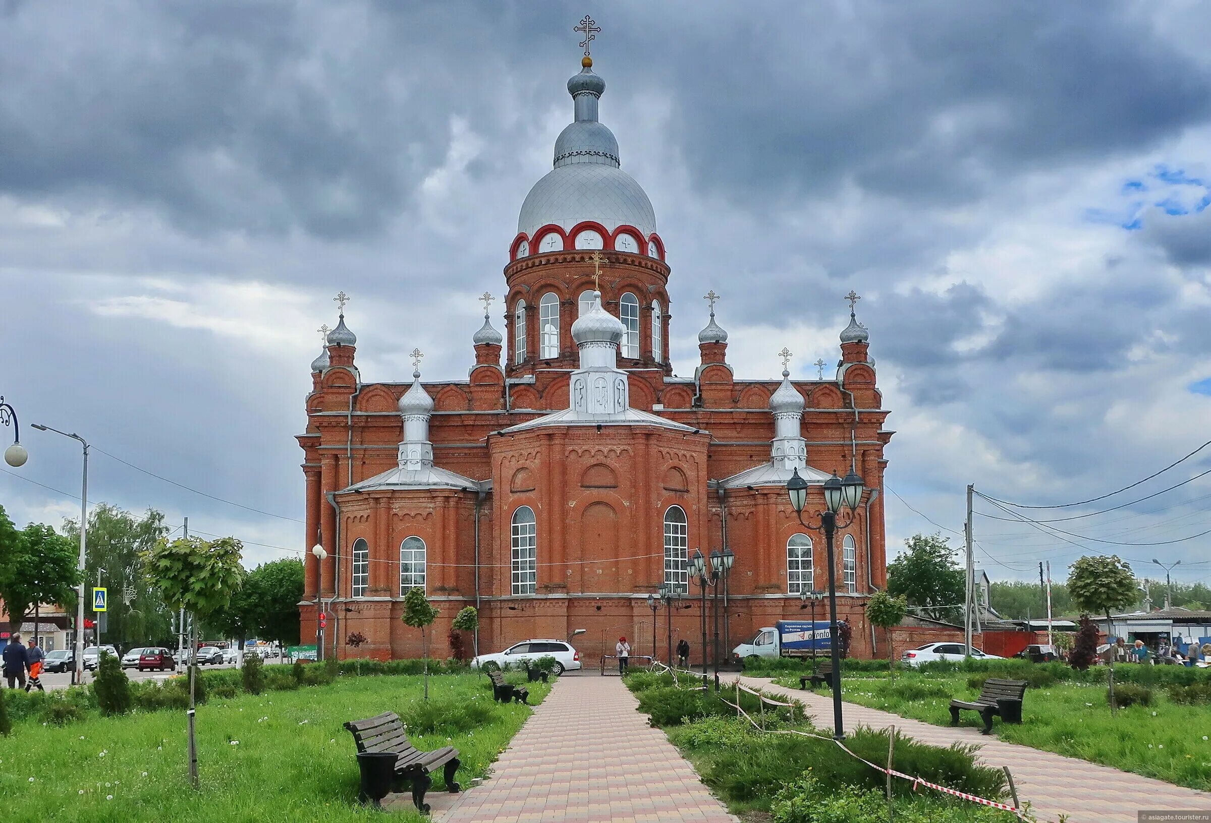 Троицкий храм Обоянь. Храмы Обояни Курской области. Смоленская Церковь Обоянь. Погода обояни курской на неделю