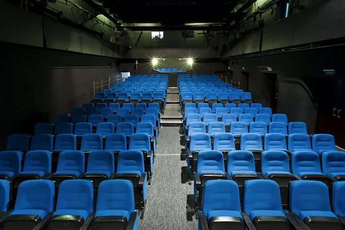 б. камерная сцена покровского большой театр. камерный зал большого театра. а. камерная сцена никольская 17/1 большой театр.