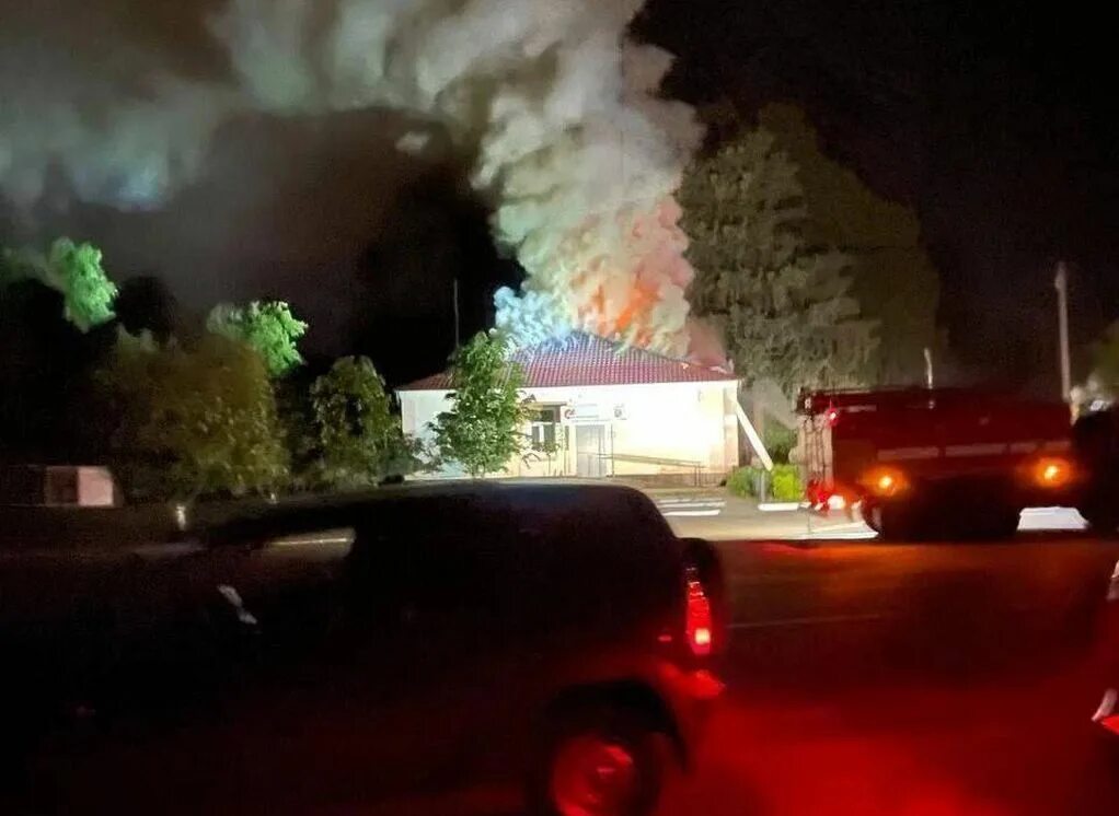 Атака на белгородскую область сегодня последние. Разбитое окно обстрел. Атака на белгородскую область сегодня последние. Атака на белгородскую область сегодня последние. Атака на белгородскую область сегодня последние.