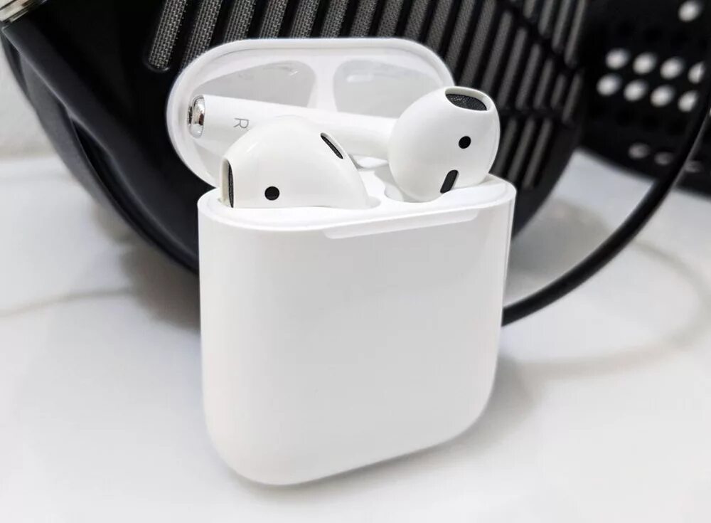 Airpods pro дата. Apple AIRPODS 2. Наушники беспроводные Apple AIRPODS 2. Беспроводные наушники Apple AIRPODS 3. AIRPODS 4.