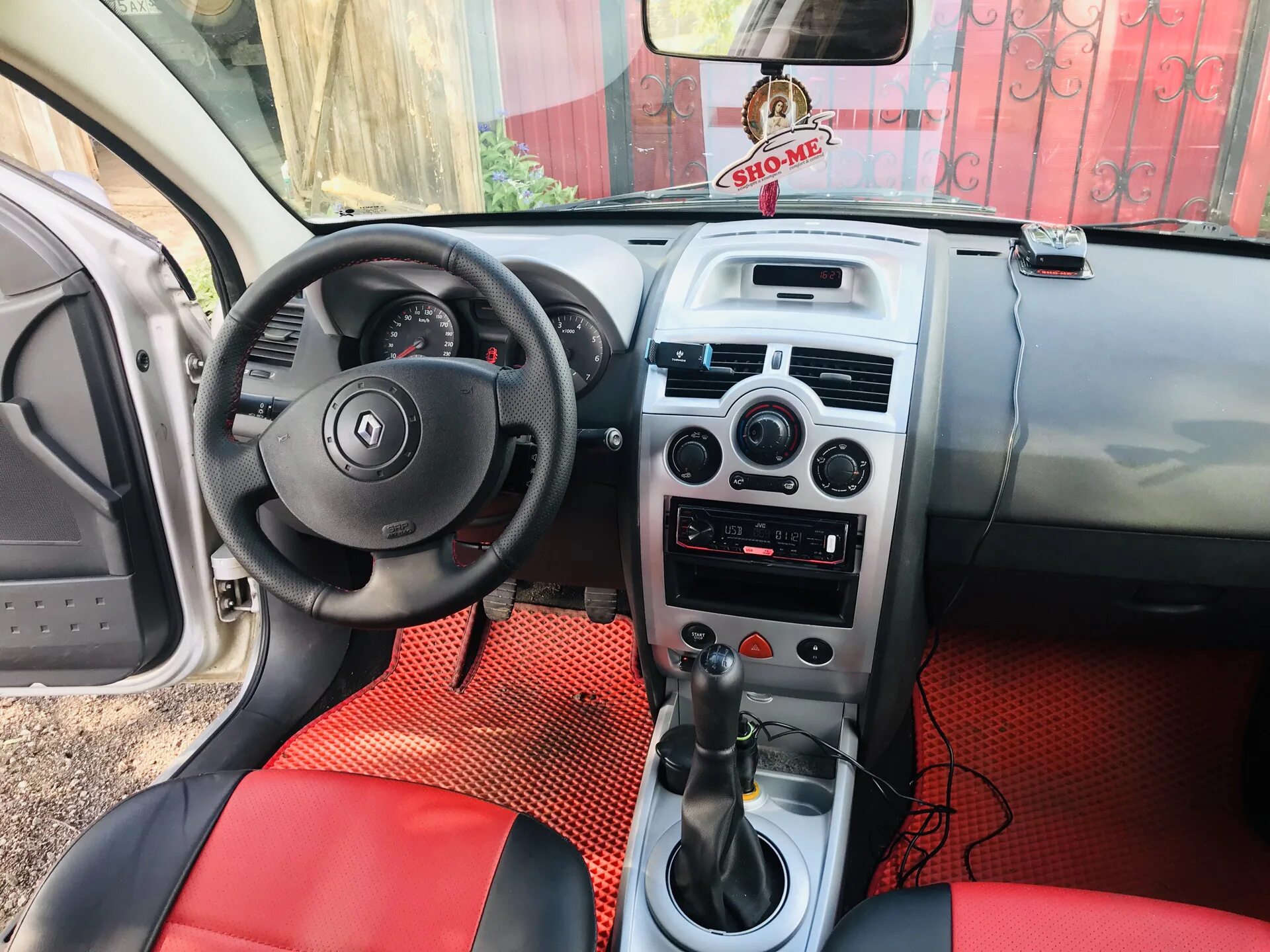 Renault Megane 2006 года выпуска. Фото 9. VERcity