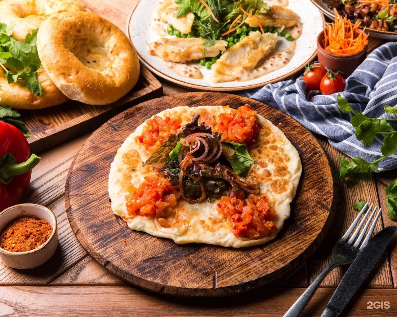 руслан терзян шеф-повар. грузински кухня. хинкали хачапури шашлык грузия. "кухни народов мира" грузия. Armenian шашлык kebab.