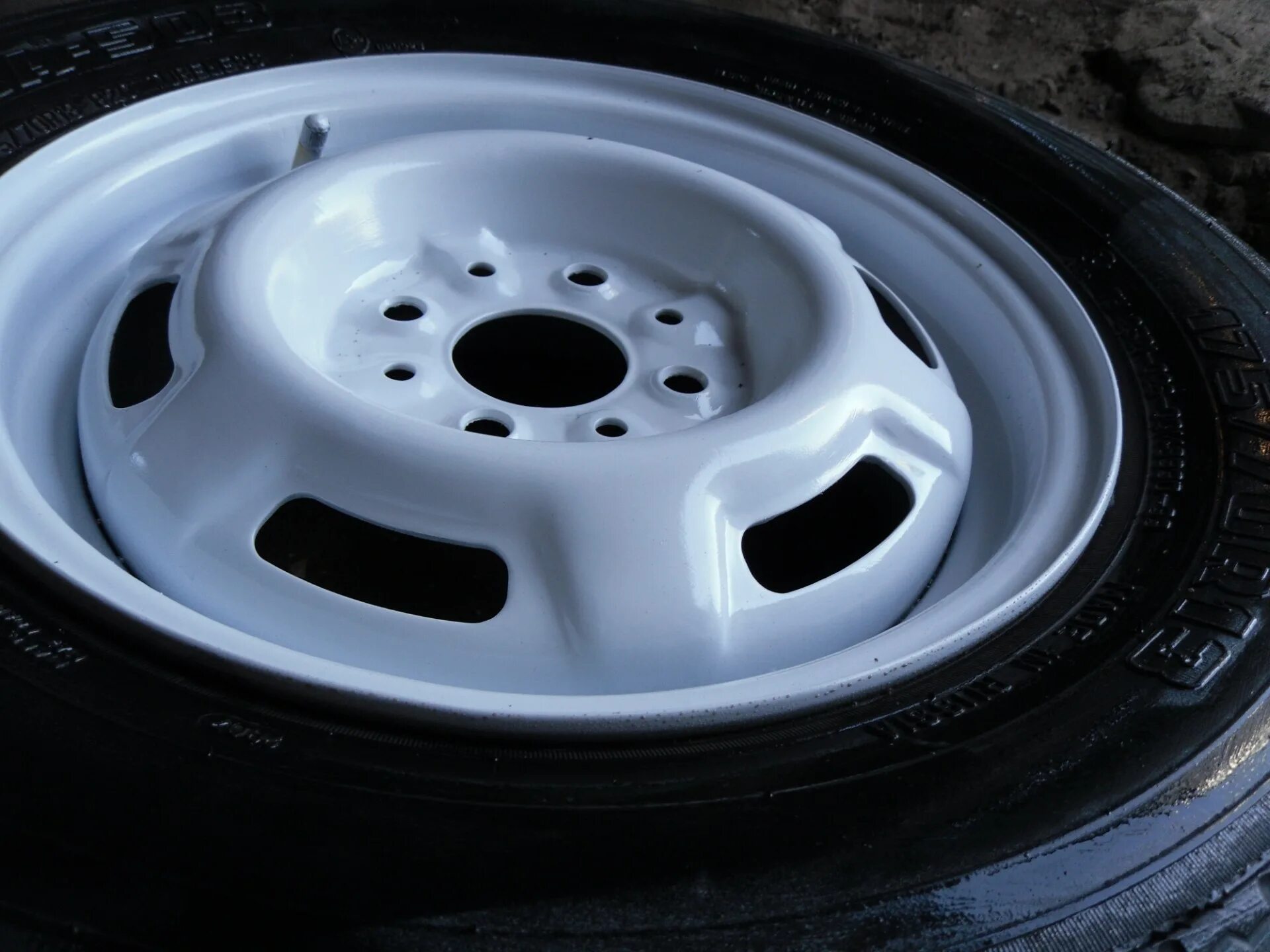 Штампованные диски r14 приора. Диски ваз 2109 штампы. Штамповка тойота королла. Штампы от рено. Ваз 2109 на штампах r13.