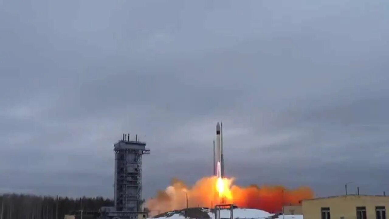 Город рокот. Плесецк рокот. ракета рокот плесецк. космодром плесецк рокот. стартовый комплекс рокот плесецк.