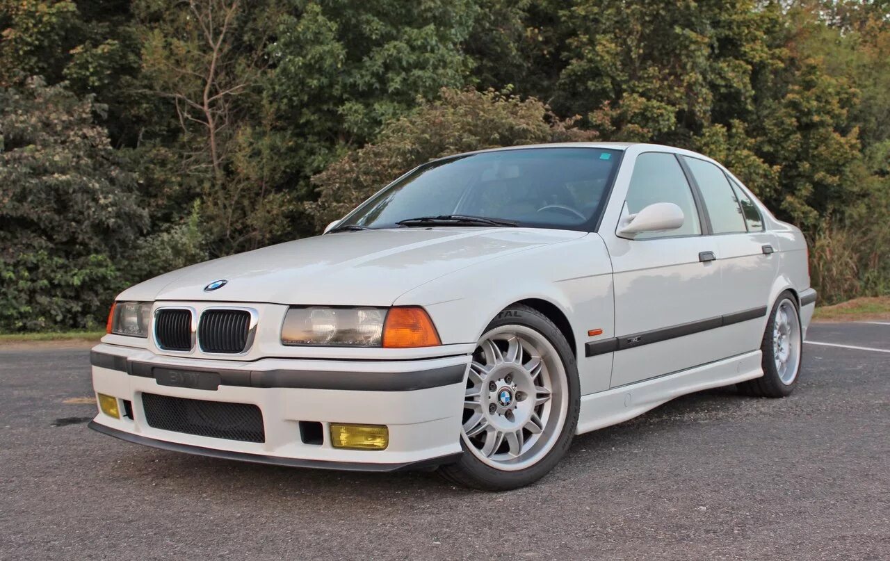 Бмв 98 года. BMW m3 1998. BMW m3 Coupe 1998. BMW 3 1998. BMW e36 1998.