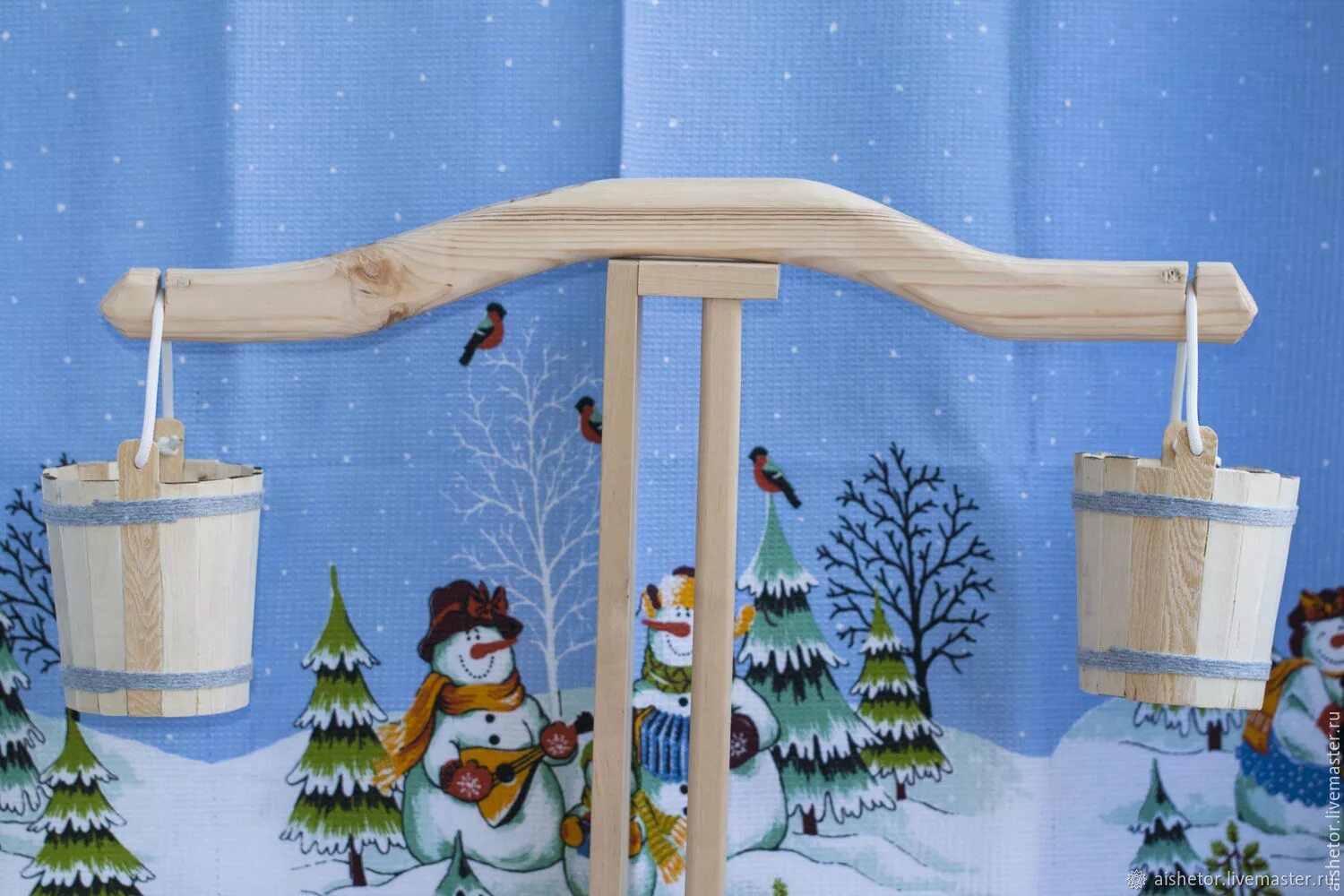 коромысло расписное. как сделать коромысло. коромысло. деревянные ведра с коромыслом. коромысло с ведрами.