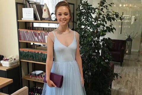 Жетілген әйелдердің ұялы телефондарынан алынған порнофотосуреттер