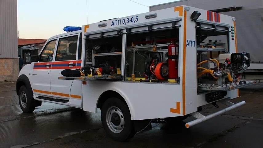 Автомобили первой помощи апп. Апп 0,5-5 газ-2705. апп-0.5-5 2705. апп 0,3-0,5. уаз профи апп пожарная машина.