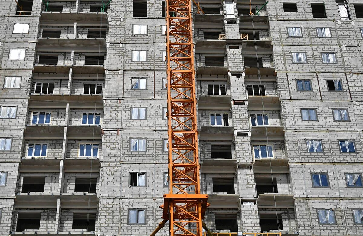 Застройщик группа самолет москва. Балкон у застройщика самолет. Самолёт застройщик Москва Путина. Самолет девелопер. Компании пик самолет и ЛСР.