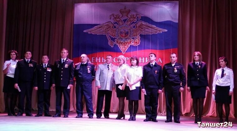 Омвд тайшет. Сотрудник ппс. Полиция тайшет. Полиция тайшет. Транспортная полиция тайшет.