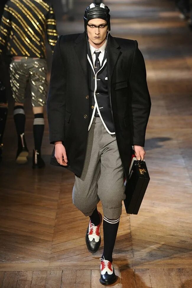 Новая мода одежда. Thom browne 2012. современная мода. современная мужская мода. высокая мода мужская.