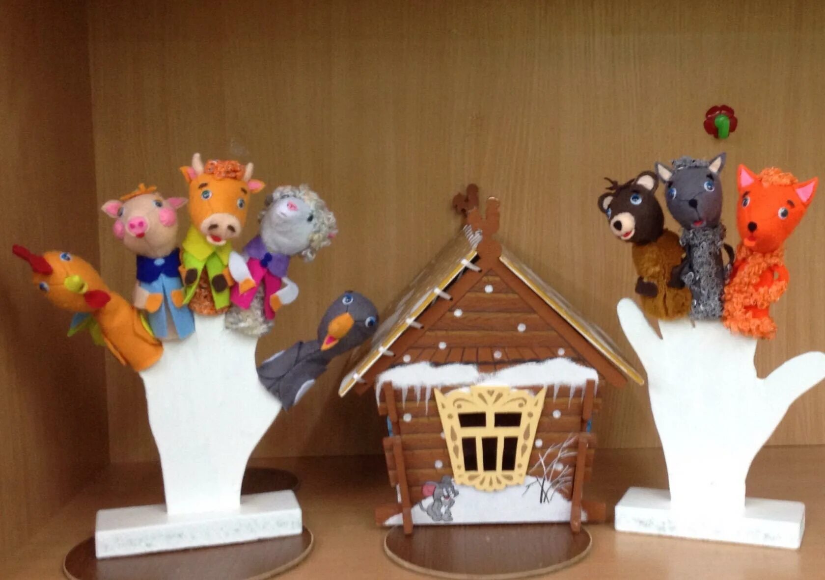 пальчиковые игрушки резиновые. кукольный театр звери. спектакль про животных. куклы бибабо для кукольного театра. кукольный театр звери.