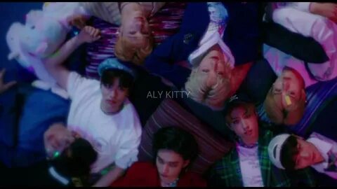 Stray kids domino клип