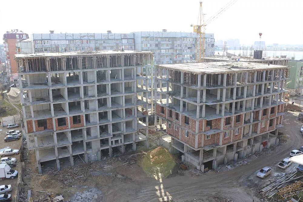 Стройки в махачкале. Стройки в махачкале. Строительство махачкалы. Строительство махачкалы. Дагестанская 39 стройка здания.
